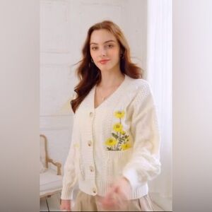 NWOT | Romwe | Embroidered Sunflower Cable Knit Cardigan | Cream | XL